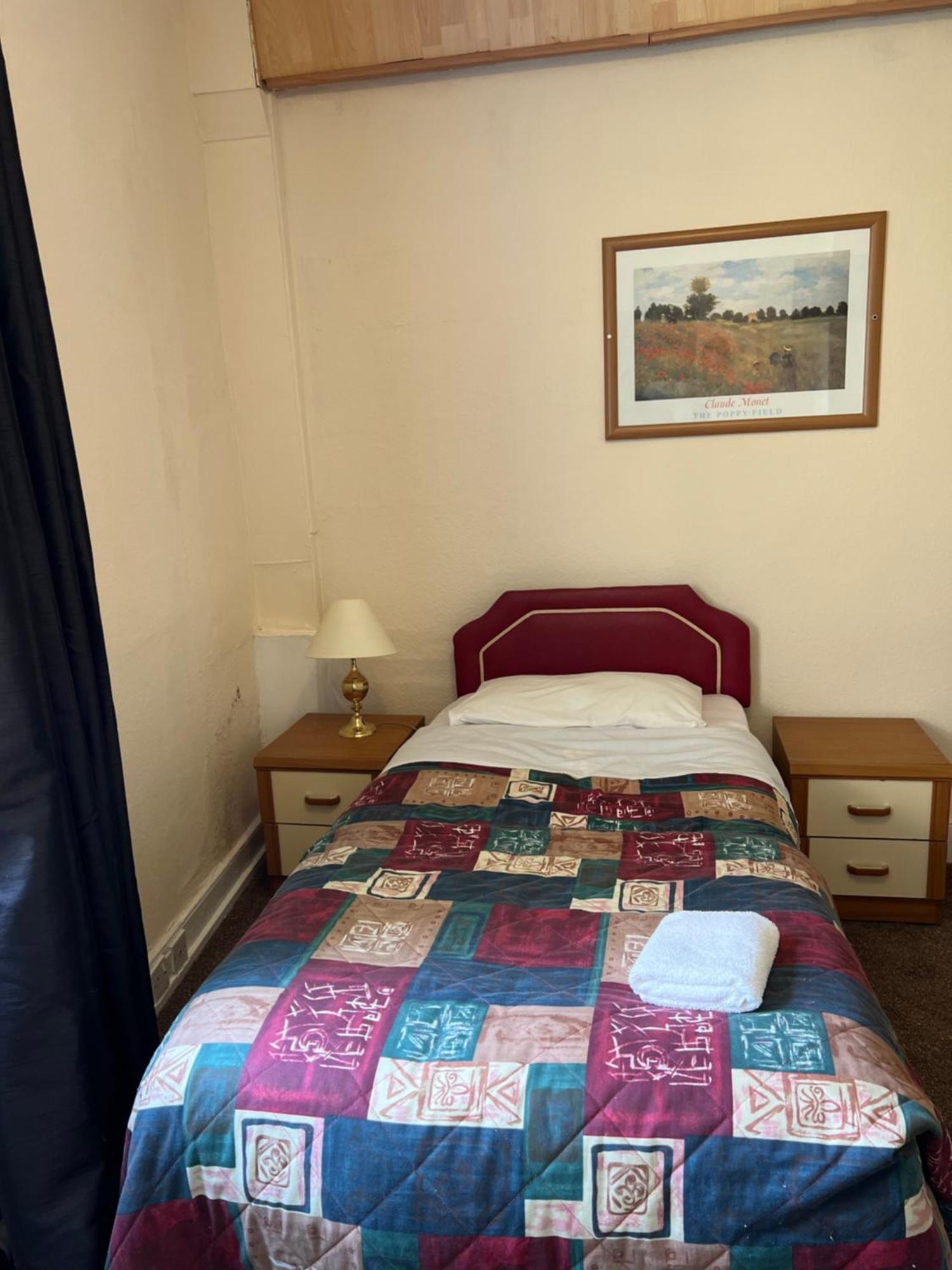 Strathpeffer Hotel Екстериор снимка